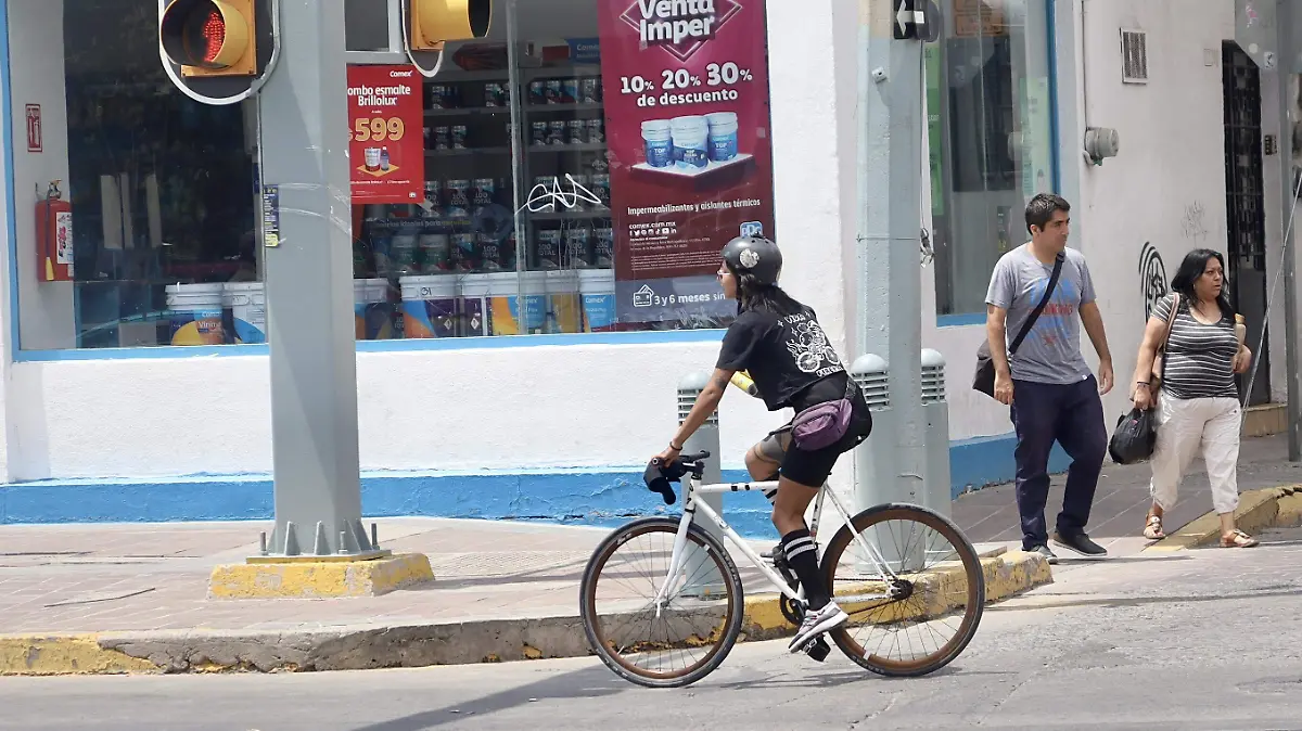 CICLISTAS - Fco Meza - El Sol de Leon (1)